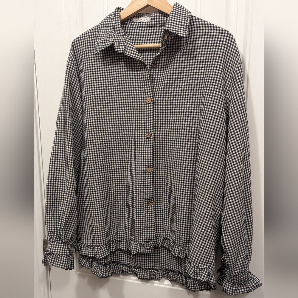 Black and White Gingham Ruffle Blouse XL